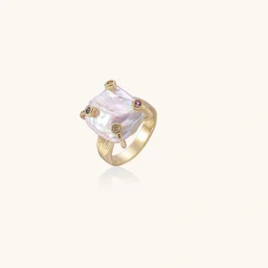 Perlmutt Ring Statement